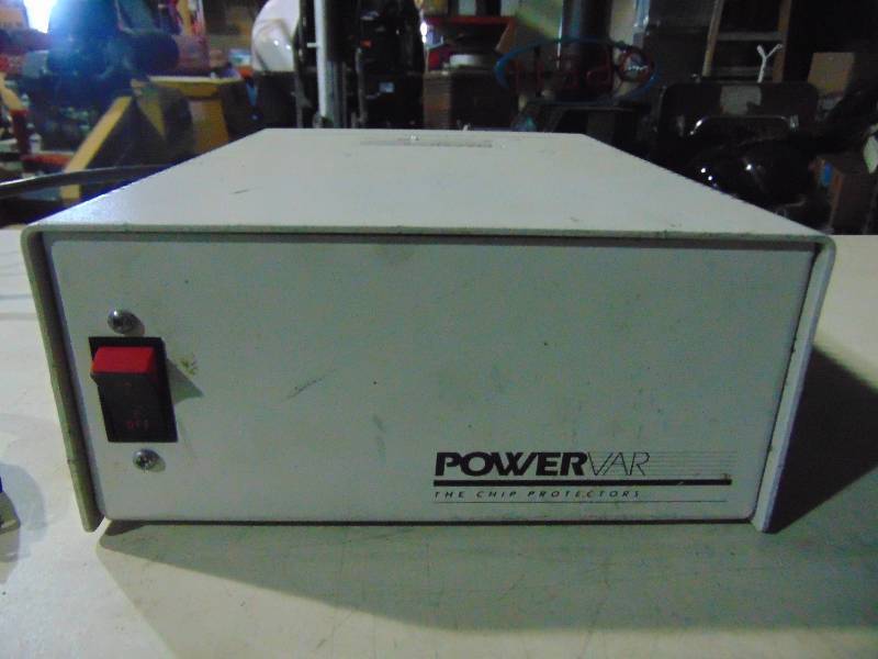lot 18 image: Power Var Power Conditioner