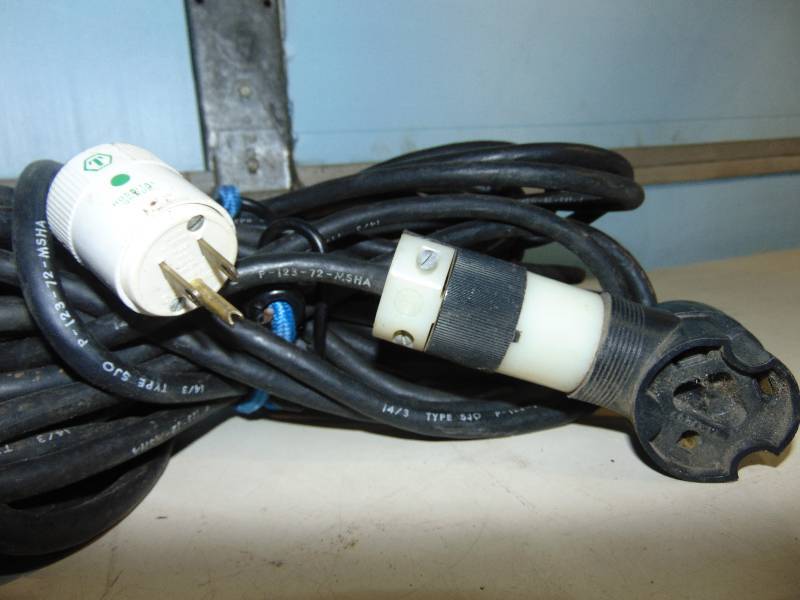 lot 42 image: Extension Cord