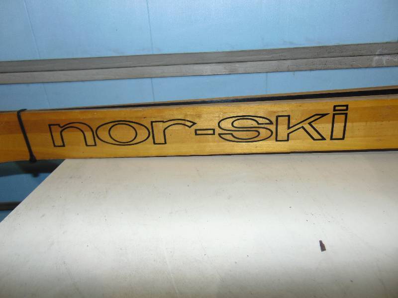 lot 66 image: Nor-Ski Wooden Skis