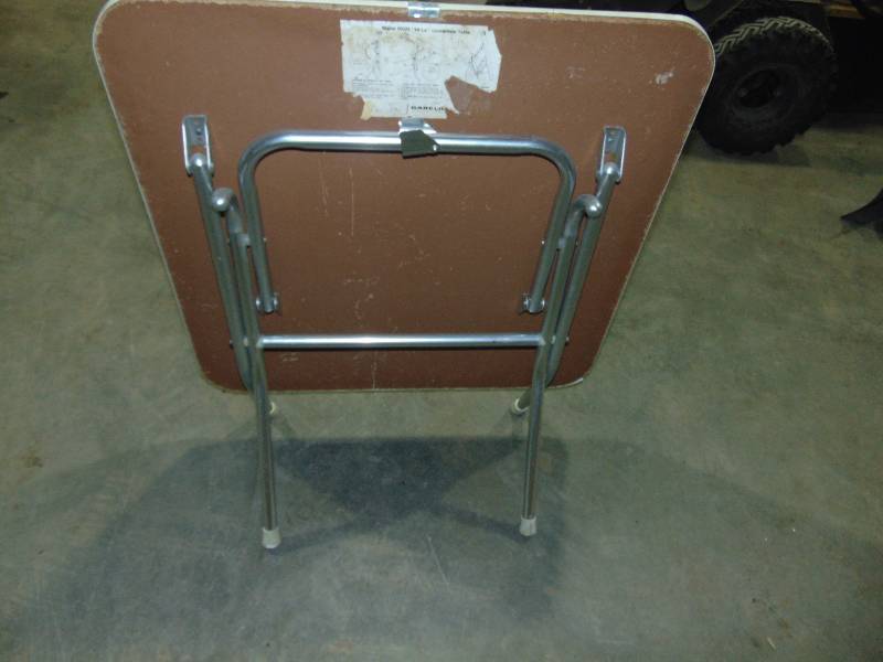 lot 98 image: Fold Down Table
