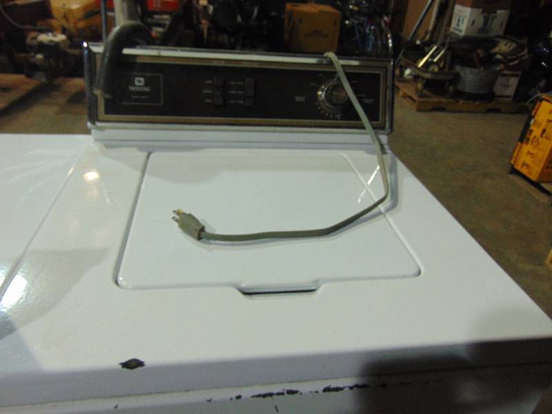 lot 102 image: Maytag Wash Machine