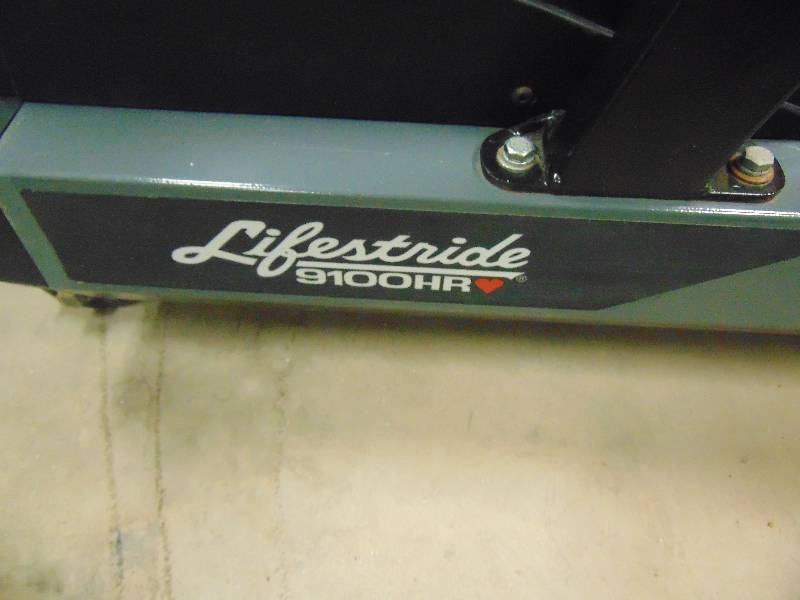 lot 119 image: Lifestride Commercial Grade Tread Mill