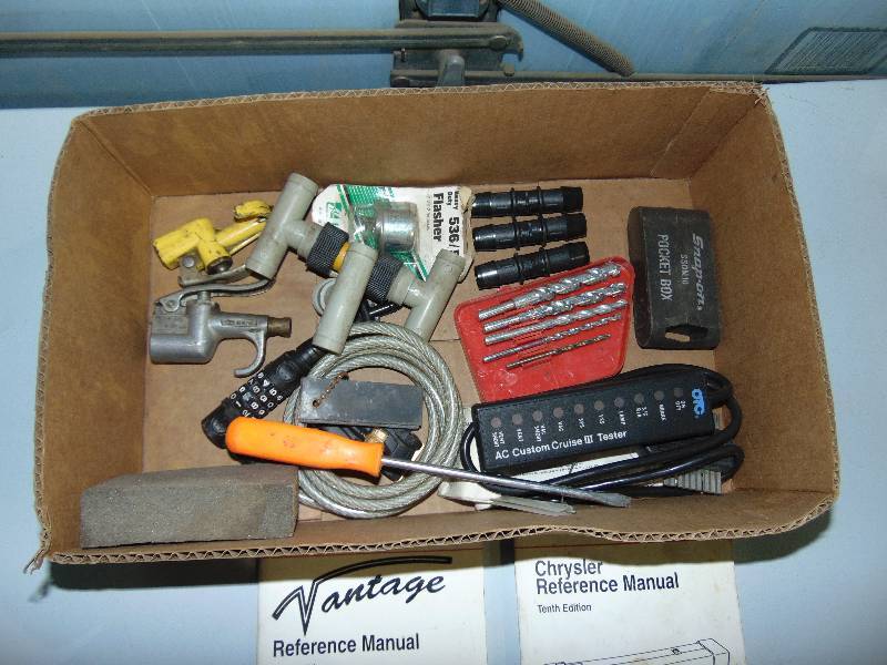 lot 133 image: Misc Lot of Tools