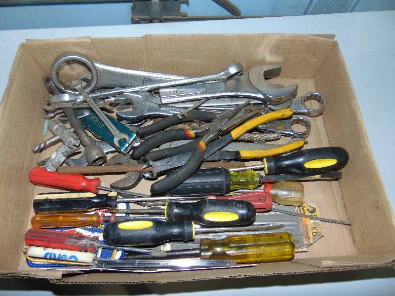 lot 141 image: Misc Lot of Tools