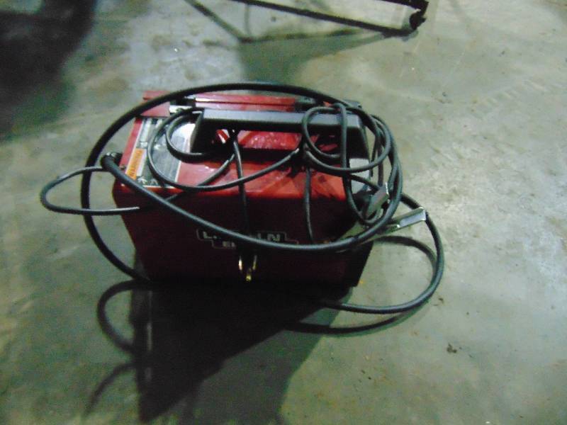 lot 155 image: Lincoln Electric Welder