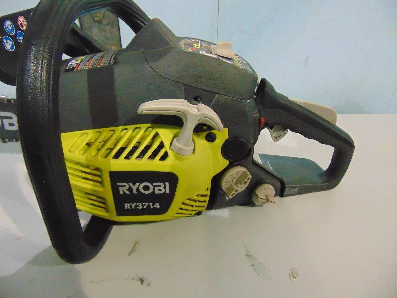 lot 158 image: Ryobi Chainsaw With 14 Bar