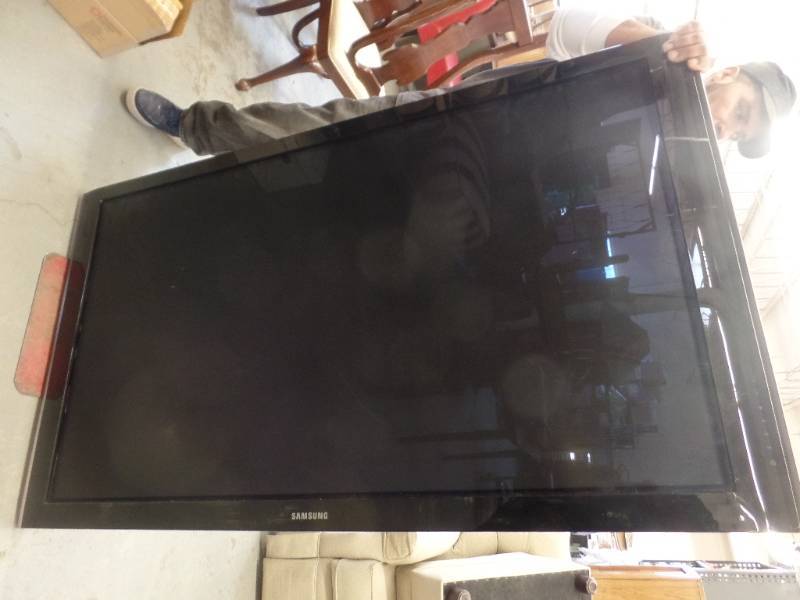 lot 133 image: SAMSUNG 58 PLASMA HDTV