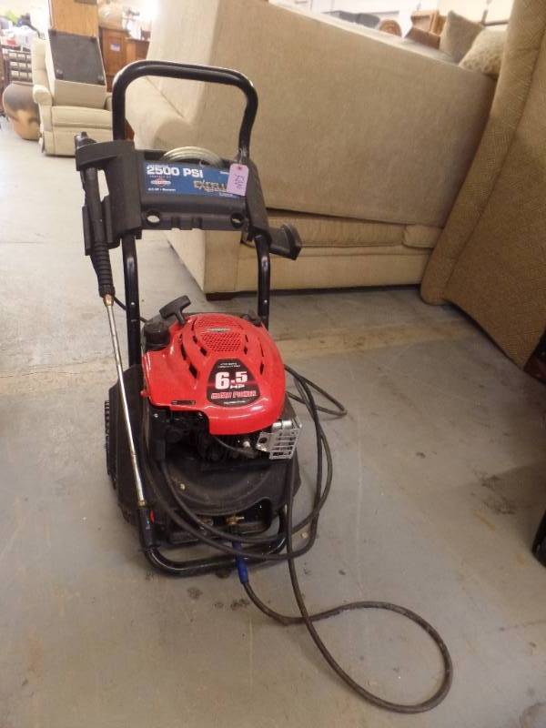 lot 136 image: POWER WASHER