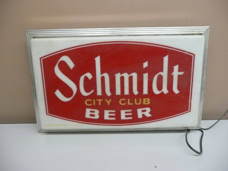 lot 13 image: VINTAGE SCHMIDT CITY CLUB BEER SIGN - NEEDS A BULB  - APPROX 19WIDE 12HIGH - SEE PICTURES
