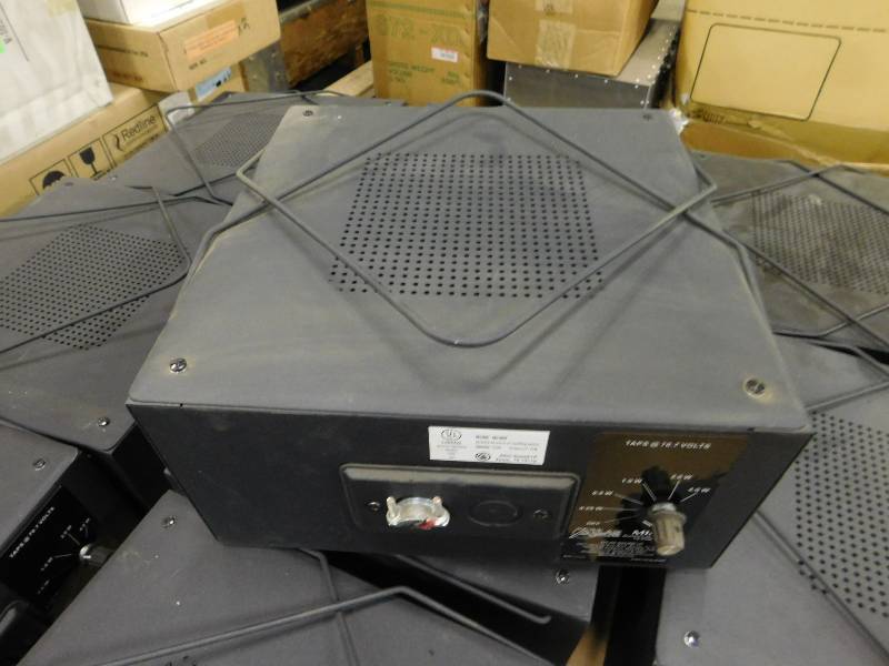 lot 10 image: Atlas Sound M1000 Speakers