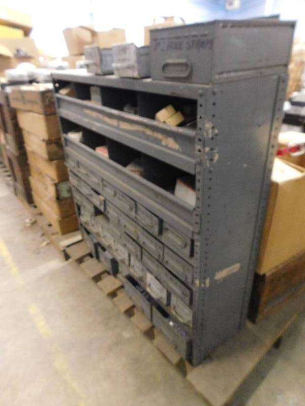 lot 26 image: Large Metal Nuts & Bolts Bin