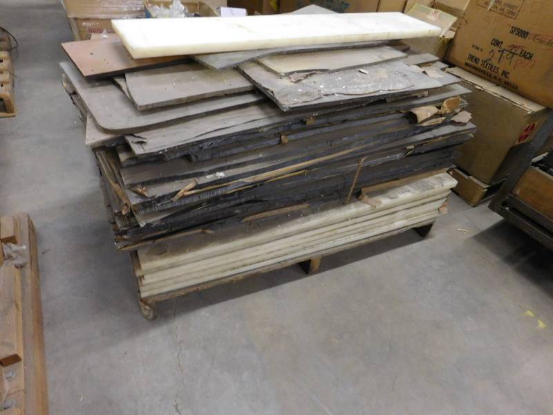 lot 43 image: Mixed Lot of Plexi-Glass and Nylon Sheets