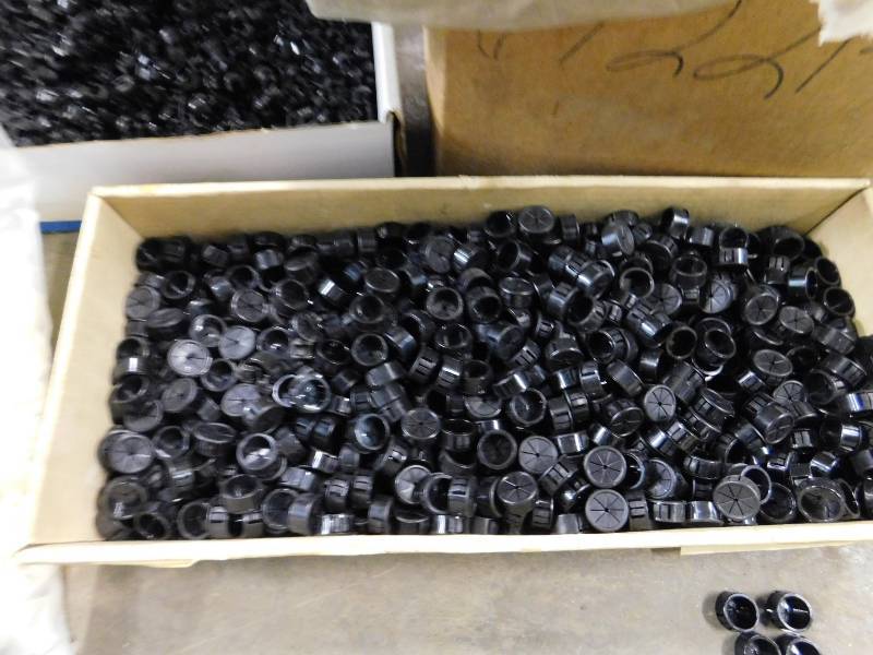 lot 58 image: Plastic Strain Relief Clips & More