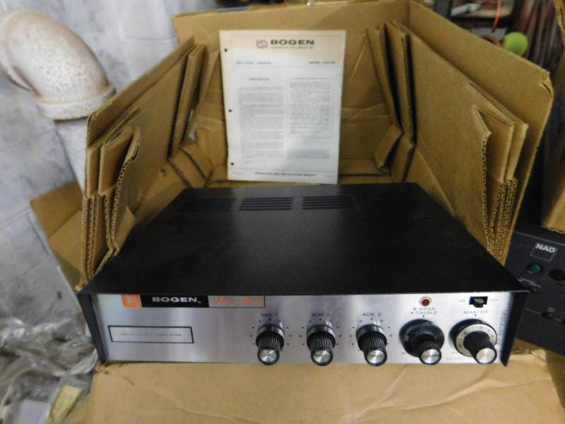 lot 72 image: Audio Equipment & Accessories