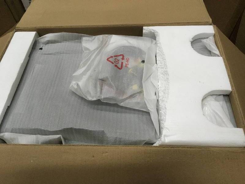 lot 27 image: Thonet and Vander Laut 2.1 Multimedia Bluetooth Speakers open box never used