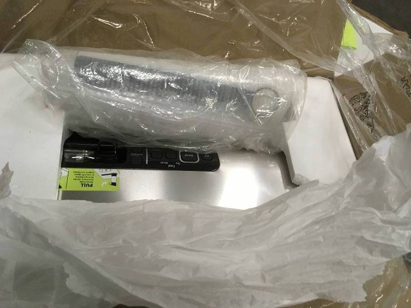 lot 50 image: Food Saver Cavuum Sealing System not used