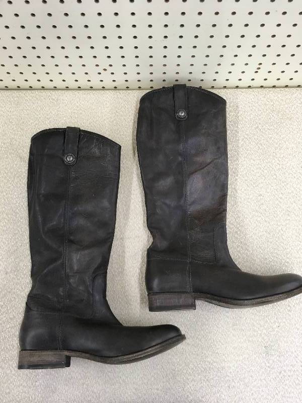 lot 238 image: Frye Womens Melissa Button Bo Slate 9