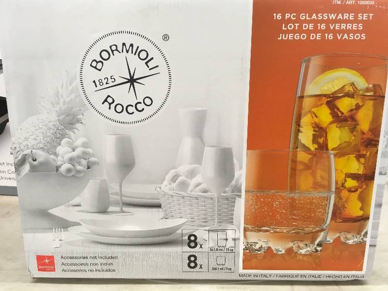 lot 220 image: BORMIOLI ROCCO 16 PC