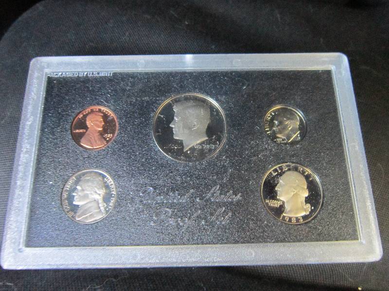 1983 S United States Mint Proof Coi...