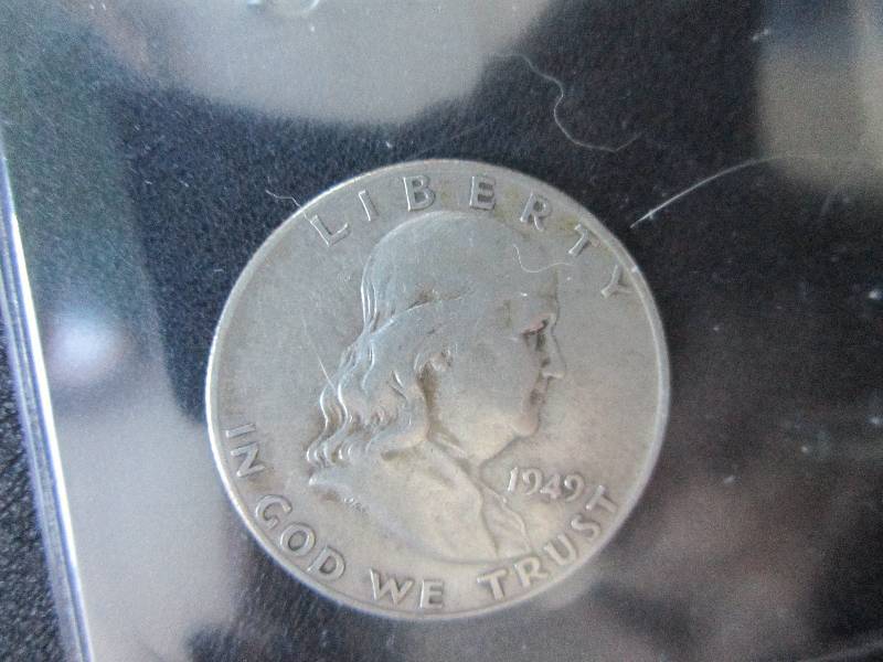 1949 D Liberty Half Dollar...