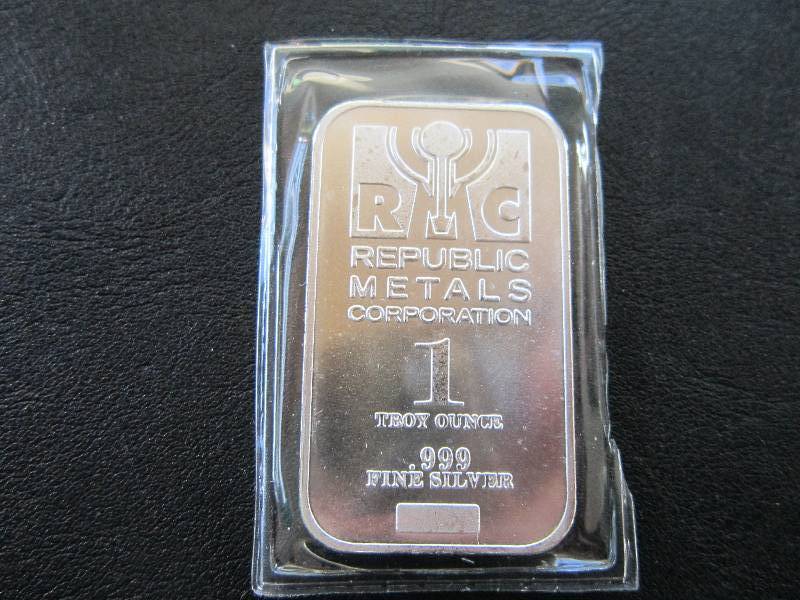 Republic Metals 1 oz .999 fine silv...