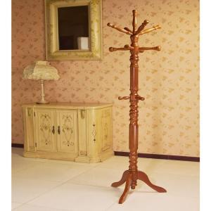 lot 118 image: Frenchi Home Furnishing Oak 12-Hook...