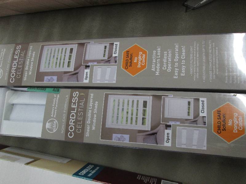lot 78 image: Lot of 2 Cordless Celestial Sheer D...