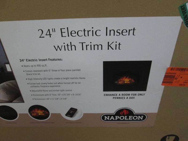 lot 220 image: 24 inch Electric Insert with Trim K...
