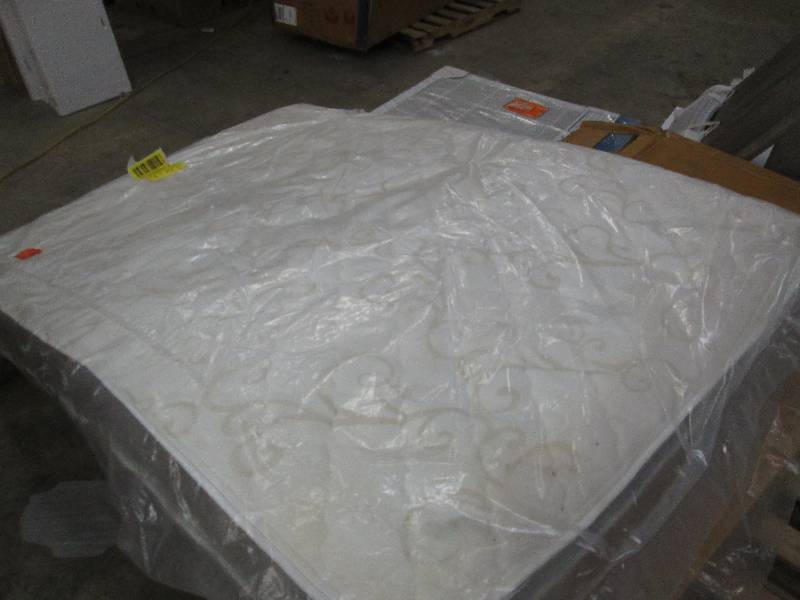 lot 248 image: Simmons Full Size  Mattress with Me...