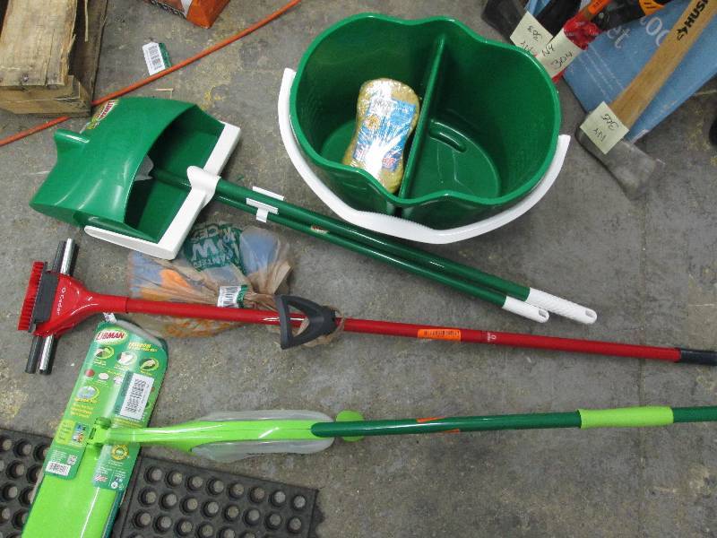 lot 306 image: Lot of Cleaning Products Divided S...