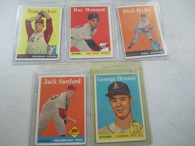 Lot of 5 - 1958 Topps Baseball Card...