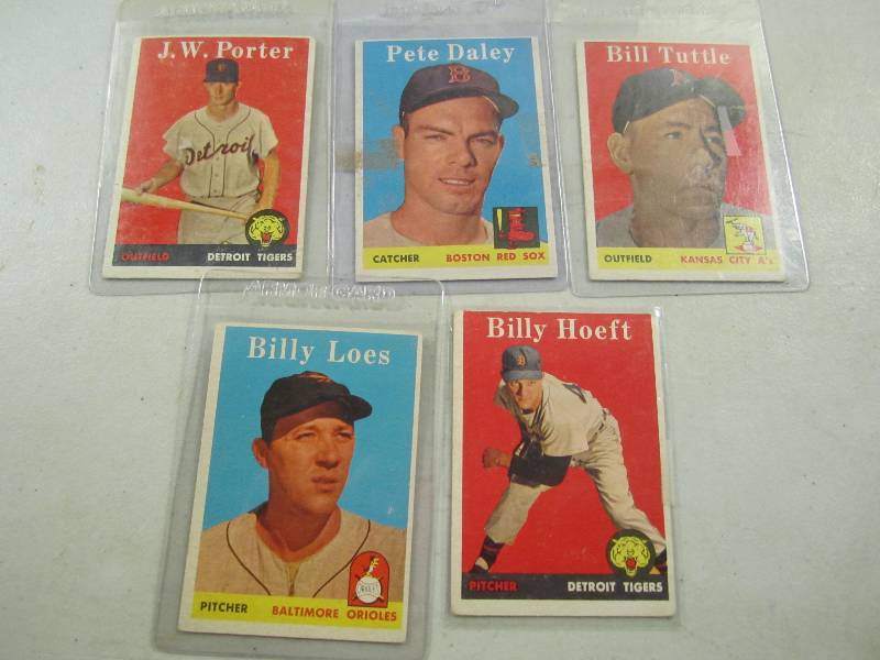 Lot of 5 - 1958 Topps Baseball Card...