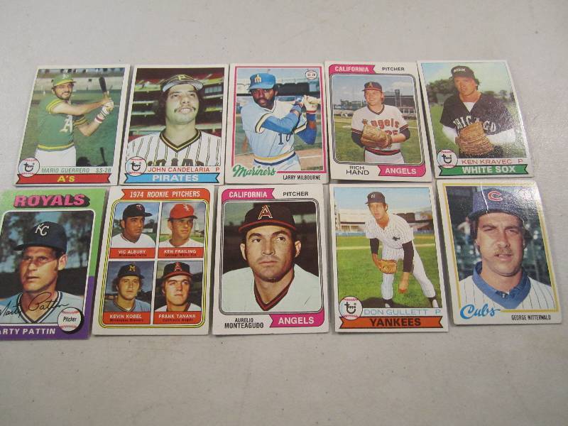 Lot of 10 Various 1970s Topps Base...