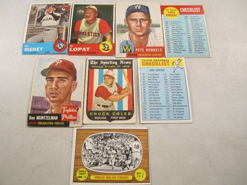 Lot of 8 Mixed Years Topps Baseball...