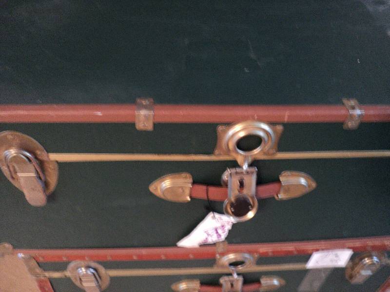 lot 35 image: Green Foot Locker...