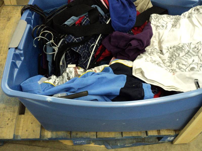lot 54 image: Large tub of mens clothing - most ...