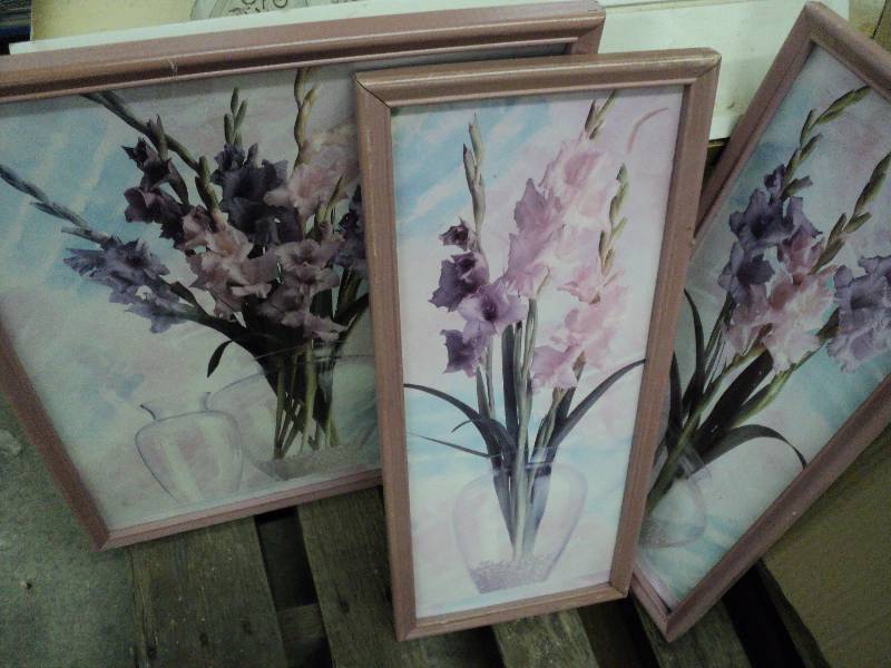 lot 68 image: Heavy candle stick - 3 pics - and s...