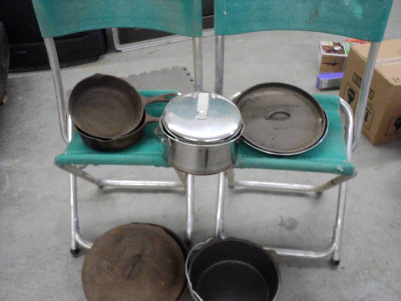 lot 114 image: 2 camp stools - cast iron cookware ...