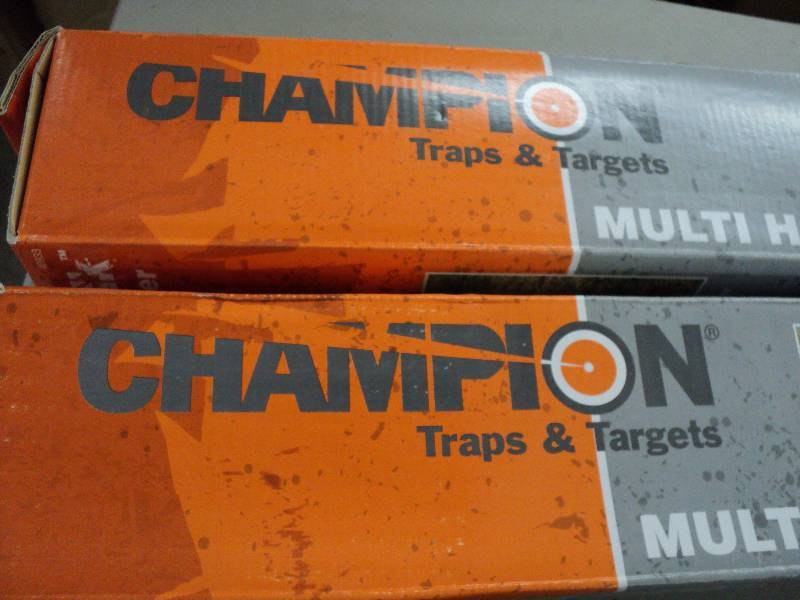 lot 168 image: Set of 2 champion traps and targets...