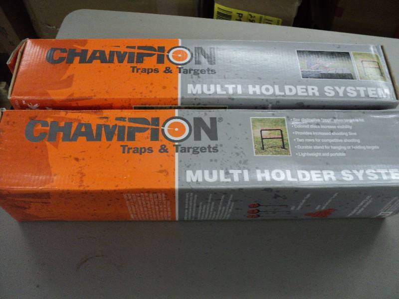 lot 169 image: Set of 2 champion traps and targets...