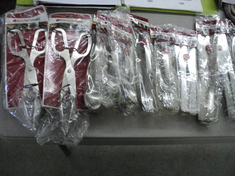 lot 177 image: Set of Kitchenmate utensils - stain...