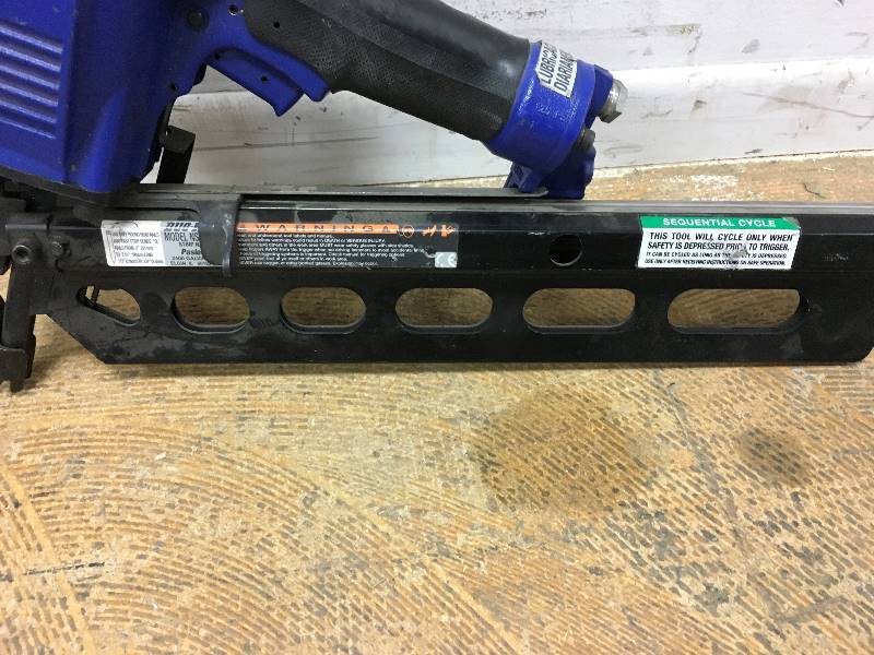 lot 2 image: Paslode Duo-Fast Nail Gun in working conditions