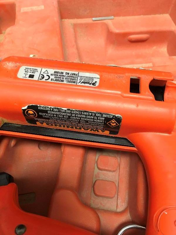 lot 20 image: Paslode 901000 Cordless 18 Gauge Brad Trim Nailer Nail Gun Im200f18 Tool Only