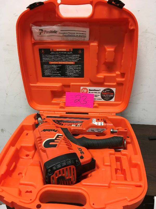 lot 23 image: Paslode CF325Li Lithium 30 Degree Framing Nailer #902600 Tool Only