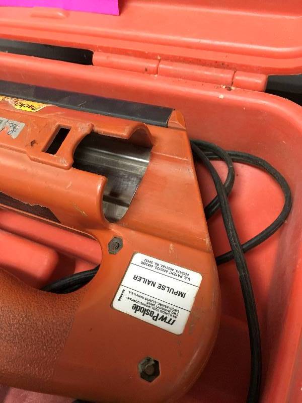 lot 24 image: Paslode Cordless CF325 30° Framing Nailer Tool Only wCase 