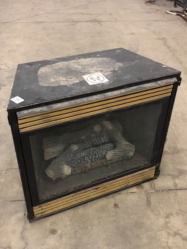lot 48 image: Superior LP-Gas Fireplace Insert Wi...