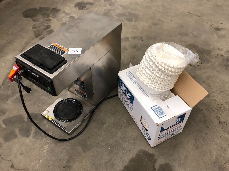 lot 35 image: Bunn CW-Series NSF Coffee Maker Wit...