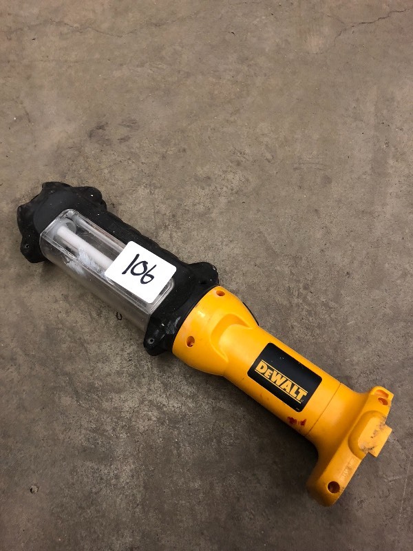 lot 106 image: DeWalt DC528 14.4Volt Cordless Work...