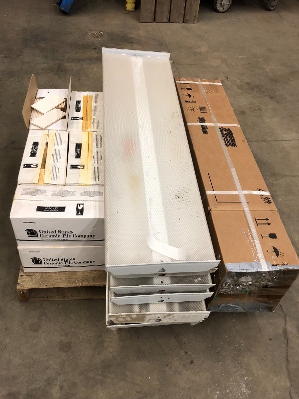 lot 137 image: Lot Of Shop Lights & Tile