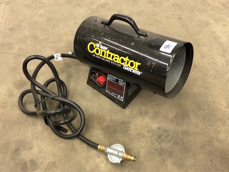 lot 46 image: Mr. Heater 30-60,000 BTU LP-Gas Hea...